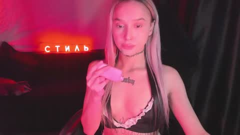 Mila online show from March 23, 2026, 6:17 am