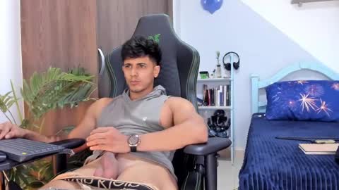 my name real is camilo online show from January 20, 2025, 2:11 am