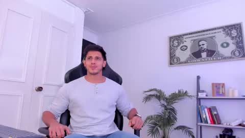 my name real is camilo online show from September 18, 2025, 7:38 pm