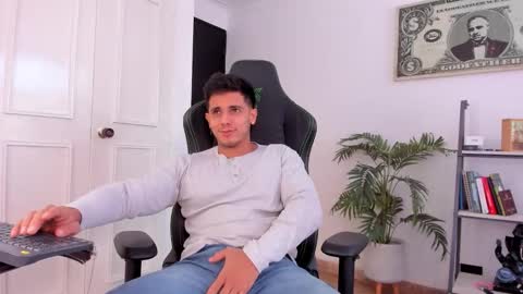 my name real is camilo online show from October 11, 2025, 4:38 pm