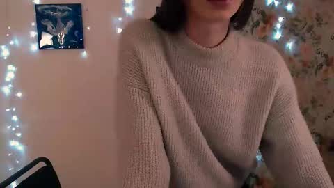 asia_n_ online show from November 7, 2025, 7:08 am