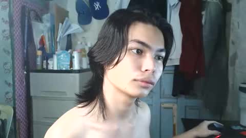 Snapshot of asian_babyboi chatting on October 10, 2025, 6:56 am asian_babyboi online show from October 10, 2025, 6:56 am