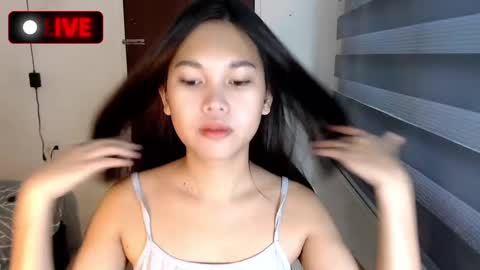 Snapshot of asian_cecilyxx chatting on January 15, 2025, 1:34 am Cecily online show from January 15, 2025, 1:34 am