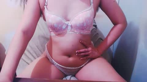 Snapshot of asian_cheska chatting on March 6, 2025, 5:57 am asian_cheska online show from March 6, 2025, 5:57 am