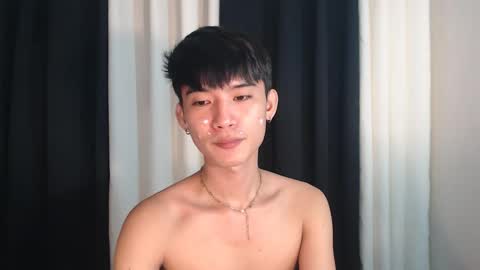 Snapshot of asian_cutiebaexx chatting on October 2, 2025, 10:06 pm Pat online show from October 2, 2025, 10:06 pm