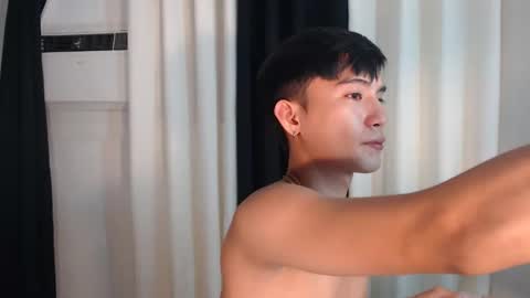 Snapshot of asian_cutiebaexx chatting on October 15, 2025, 9:42 am Pat online show from October 15, 2025, 9:42 am