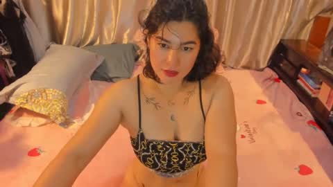 Snapshot of asian_diana69 chatting on November 2, 2025, 6:10 pm diane online show from November 2, 2025, 6:10 pm