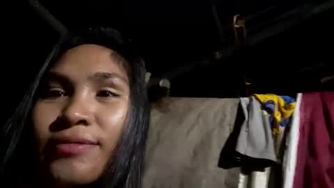 Snapshot of asian_girl2004 chatting on October 26, 2025, 10:43 am asian_girl2004 online show from October 26, 2025, 10:43 am