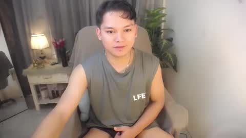 asian_handsomexx online show from December 19, 2025, 8:21 am