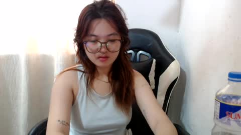 bb girl online show from July 12, 2026, 6:04 am