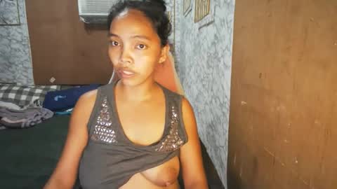 Snapshot of asian_janeth chatting on February 3, 2026, 3:04 am im janeth single mom online show from February 3, 2026, 3:04 am