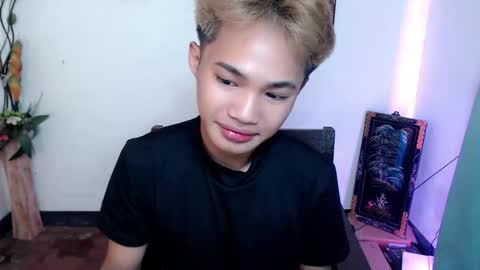 asian_lover05 online show from September 27, 2025, 5:51 pm