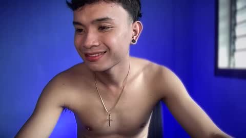asian_paulox online show from November 30, 2025, 7:23 am