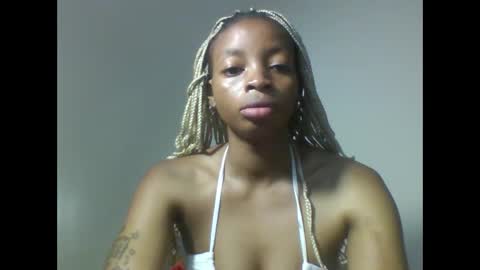 Snapshot of asian_pinay01 chatting on December 17, 2025, 12:44 pm Asia online show from December 17, 2025, 12:44 pm