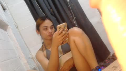 Snapshot of asian_reyshell chatting on January 17, 2025, 6:47 am Reyshell online show from January 17, 2025, 6:47 am