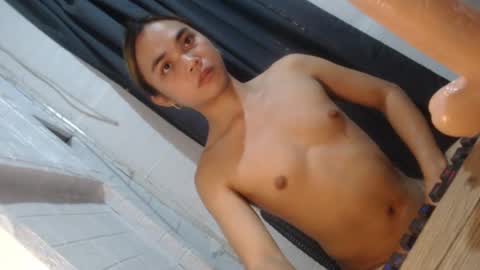 Snapshot of asian_reyshell chatting on February 23, 2025, 3:24 am Reyshell online show from February 23, 2025, 3:24 am