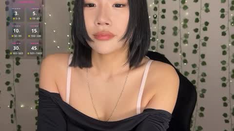 Snapshot of asian_vi chatting on April 9, 2026, 7:19 pm My name Vi online show from April 9, 2026, 7:19 pm