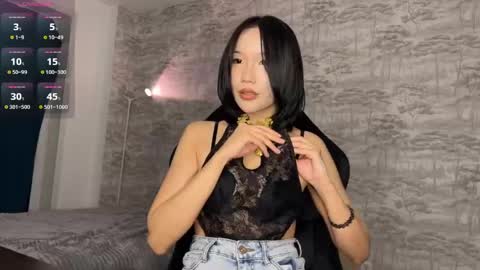Snapshot of asian_vi chatting on May 13, 2026, 7:00 pm My name Vi online show from May 13, 2026, 7:00 pm