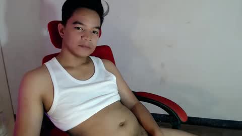 Snapshot of asianash18 chatting on June 10, 2026, 10:08 pm ASH online show from June 10, 2026, 10:08 pm