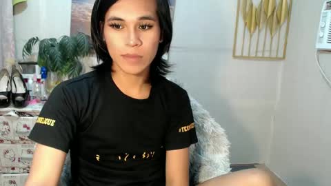 asianblk_barbiedoll online show from December 30, 2024, 11:59 am