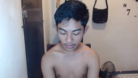 Snapshot of asiancockhero22 chatting on December 17, 2024, 1:07 am HERO online show from December 17, 2024, 1:07 am