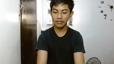 Snapshot of asiancockhero22 chatting on February 28, 2025, 1:15 am HERO online show from February 28, 2025, 1:15 am