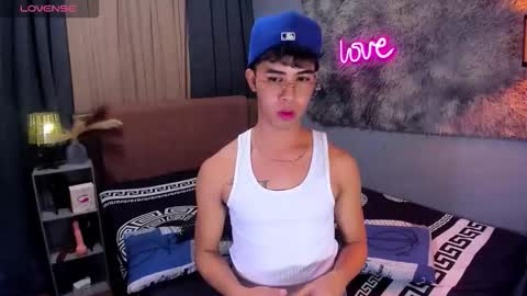 asiancum_peter online show from October 16, 2025, 10:16 am