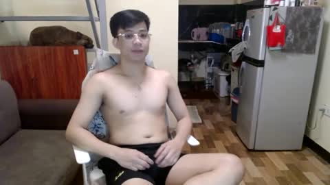 Snapshot of asiandreamboyx chatting on February 3, 2025, 12:03 pm asiandreamboyx online show from February 3, 2025, 12:03 pm