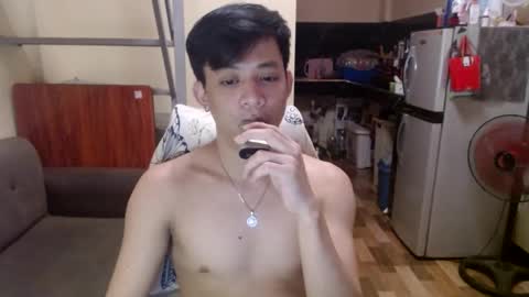 Snapshot of asiandreamboyx chatting on February 23, 2025, 12:37 pm asiandreamboyx online show from February 23, 2025, 12:37 pm
