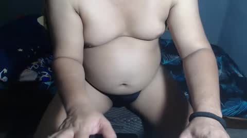 Snapshot of asianh0tangel chatting on October 7, 2025, 8:33 am angel online show from October 7, 2025, 8:33 am