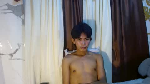 Nico online show from November 21, 2025, 3:54 pm