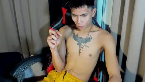 Snapshot of asianplayboyx chatting on February 13, 2025, 7:13 am mark online show from February 13, 2025, 7:13 am