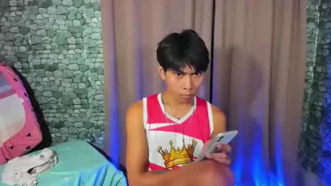 Snapshot of asianplayboyx chatting on November 10, 2025, 7:46 pm mark online show from November 10, 2025, 7:46 pm