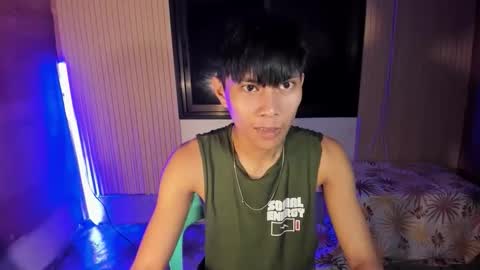 Snapshot of asianplayboyx chatting on January 8, 2026, 6:21 pm mark online show from January 8, 2026, 6:21 pm