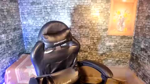 mark online show from May 24, 2026, 1:27 pm