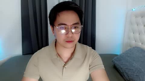 Snapshot of asianroy_x chatting on February 3, 2026, 1:49 pm Roy online show from February 3, 2026, 1:49 pm