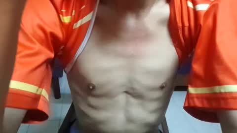 asianthai online show from October 19, 2025, 4:02 am