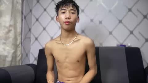 asiantwink0901 online show from April 12, 2026, 6:29 am