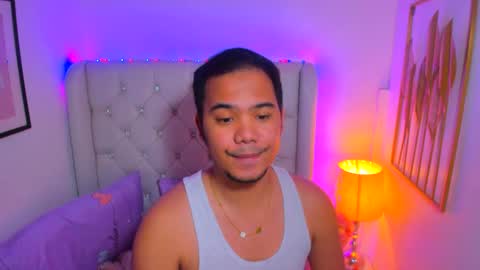 Snapshot of asianzero chatting on February 16, 2025, 7:49 pm Zero online show from February 16, 2025, 7:49 pm