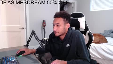 Snapshot of asimpsdream chatting on October 15, 2025, 1:11 pm asimpsdream online show from October 15, 2025, 1:11 pm