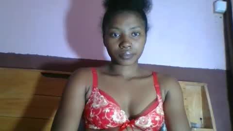 Snapshot of asmiraa chatting on February 2, 2026, 6:50 pm asmiraa online show from February 2, 2026, 6:50 pm