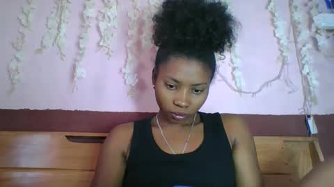 asmiraa online show from May 28, 2026, 10:12 am