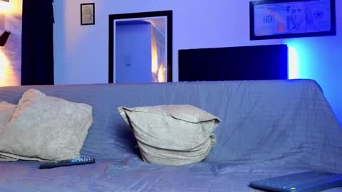 Snapshot of asmodeo_cox chatting on February 14, 2025, 2:18 am Asmodeo - online show from February 14, 2025, 2:18 am