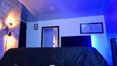 Snapshot of asmodeo_cox chatting on February 28, 2025, 3:37 am Asmodeo - online show from February 28, 2025, 3:37 am