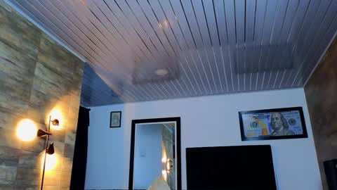 Snapshot of asmodeo_cox chatting on March 4, 2025, 9:43 pm Asmodeo - online show from March 4, 2025, 9:43 pm