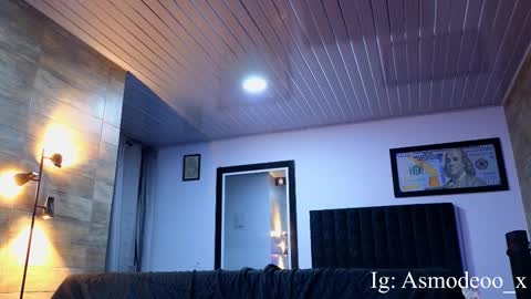 Snapshot of asmodeo_cox chatting on November 5, 2025, 4:56 am Asmodeo - online show from November 5, 2025, 4:56 am