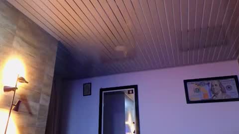 Snapshot of asmodeo_cox chatting on December 3, 2025, 6:10 am Asmodeo - online show from December 3, 2025, 6:10 am