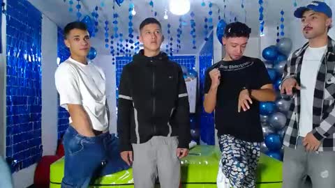 THOMAS AND DAMIAND online show from February 11, 2025, 12:17 am