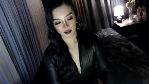 Snapshot of asmodeus_daughter chatting on October 20, 2025, 5:24 pm Margaux Miller online show from October 20, 2025, 5:24 pm