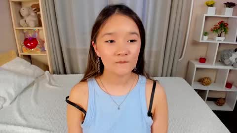 asoka_matama online show from March 11, 2025, 1:56 pm